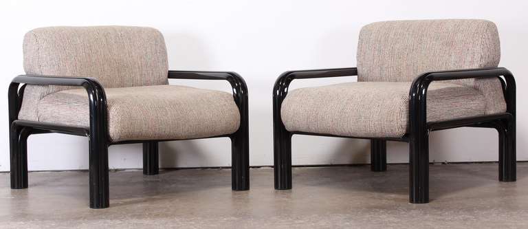 Mid-Century Modern Pair of Chairs Designed by Gae Alente for Knoll