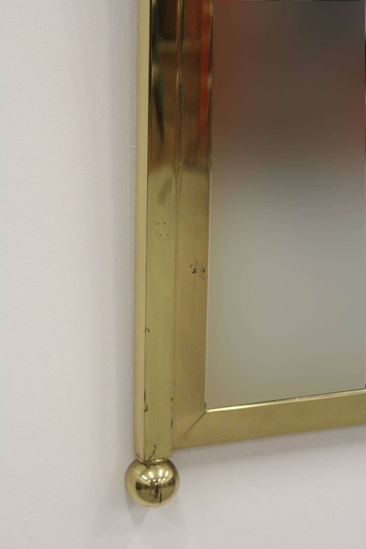 Neoclassical Brass Mirror by Baker, 1970 In Good Condition In Hamburg, PA