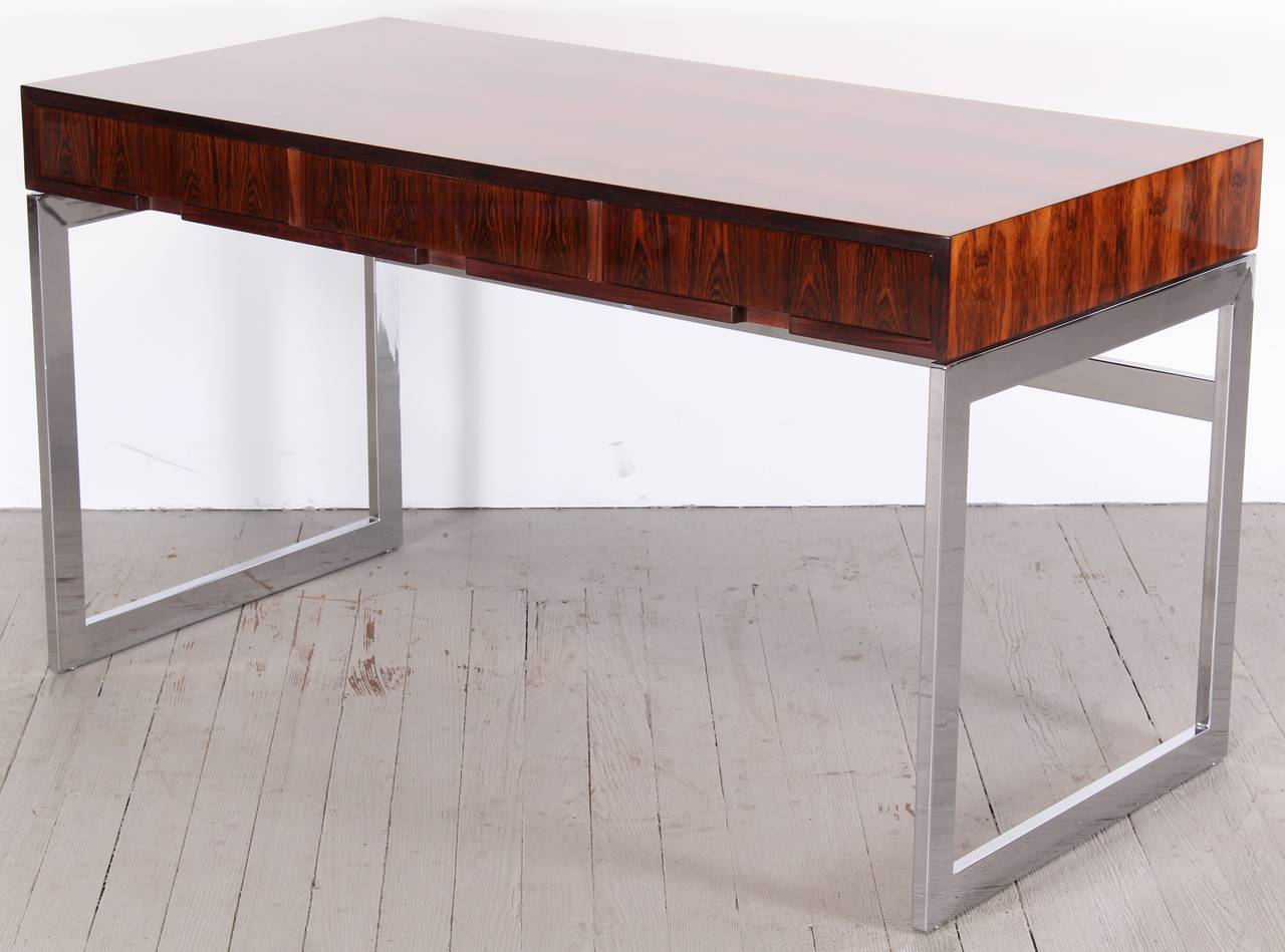Chic Rosewood and Chrome Base Desk by Milo Baughman, 1970 1