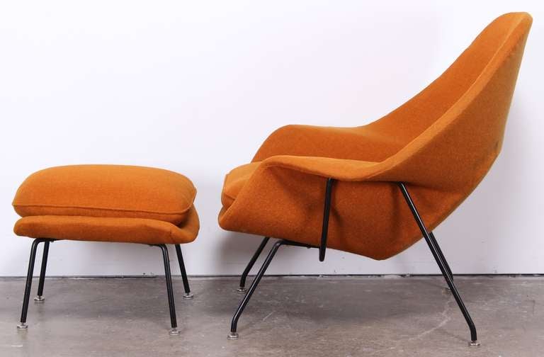 American Eero Saarinen Womb Chair and Ottoman for Knoll
