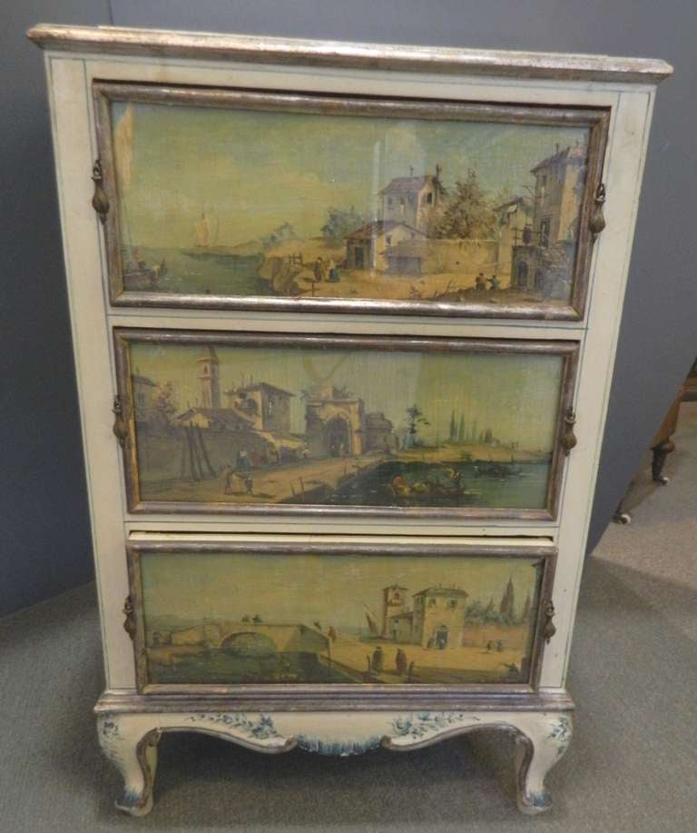 Painted Italian Side Cabinet In Good Condition In Houston, TX