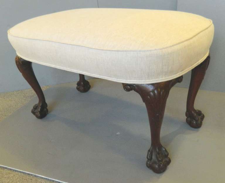 Antique Mahogany Bench In Excellent Condition In Houston, TX