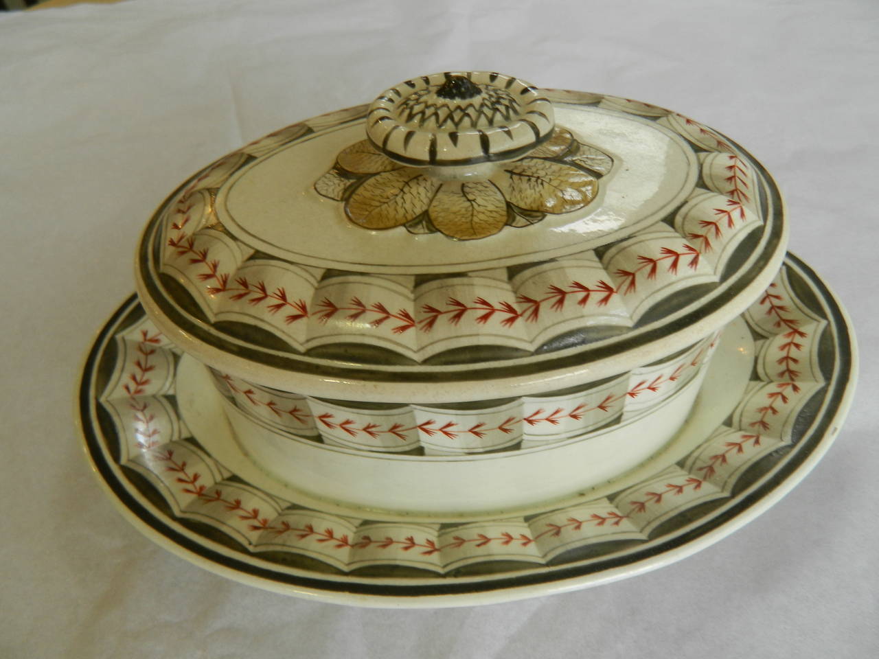 Other Group Wedgwood Creamware Lag and Feather Pattern, circa 1800