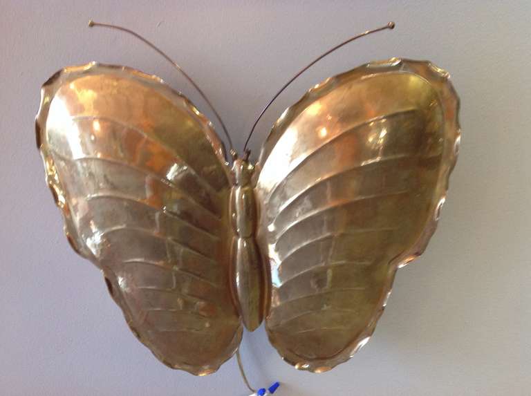 Italian Butterfly Sconce 1960's In Excellent Condition For Sale In Houston, TX