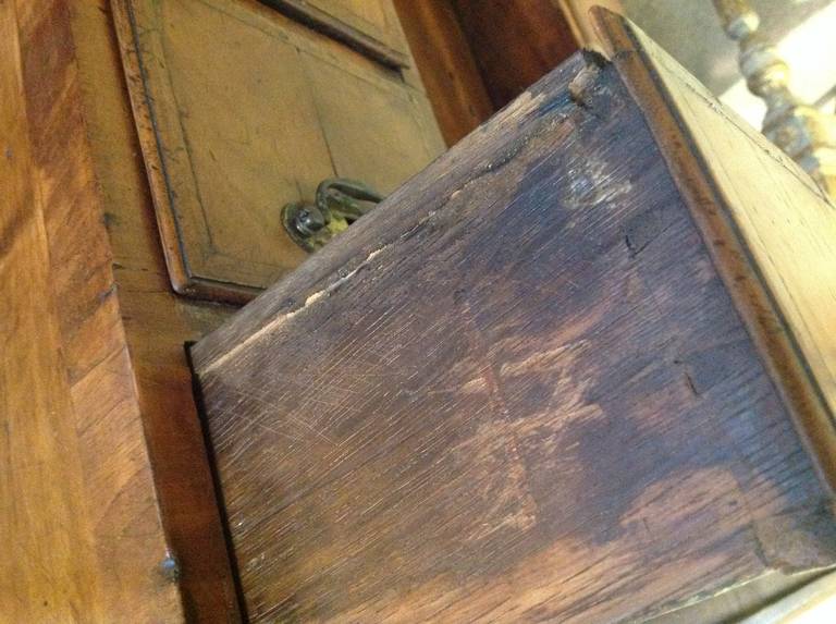 English Walnut Kneehole Desk For Sale 3