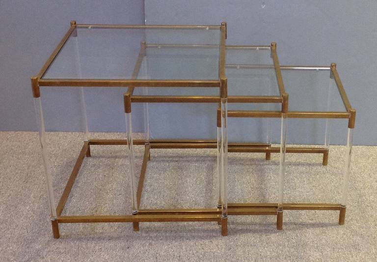 Italian Mid-Century Modern Brass and Lucite Nesting Tables 1