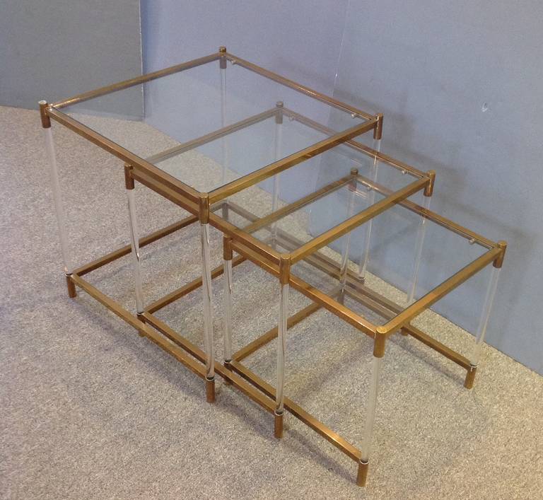 Italian Mid-Century Modern Brass and Lucite Nesting Tables 2