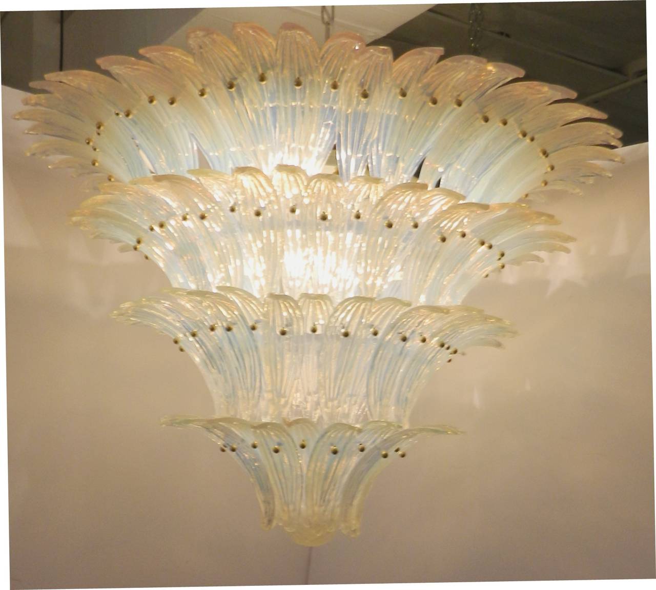 Modern Opaline Chandelier 'Palmette' Attributed to Barovier and Toso, Italy, 1960