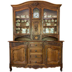 19th Century French Provencal Walnut Vaisellier with Clock
