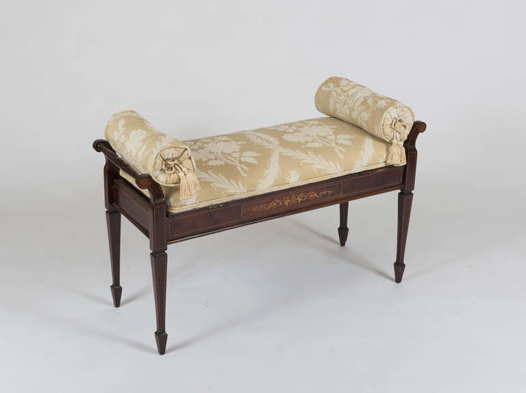 A Neoclassical Mahogany Piano Bench In Good Condition In New York, NY