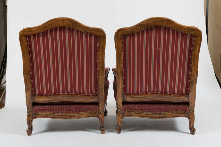 Mid-20th Century Pair of Louis XV Style Upholstered Lounge Chairs