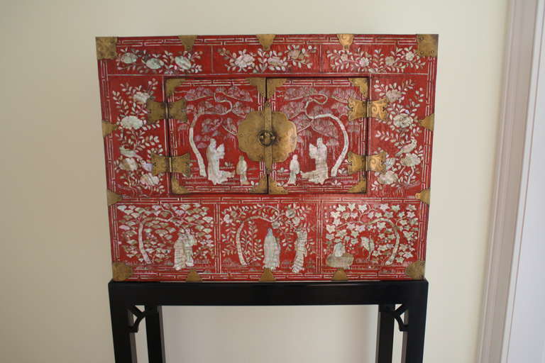 Unknown Pair of Stunning 19th Century Red Lacquer and Mother-of-Pearl Cabinets on Stands