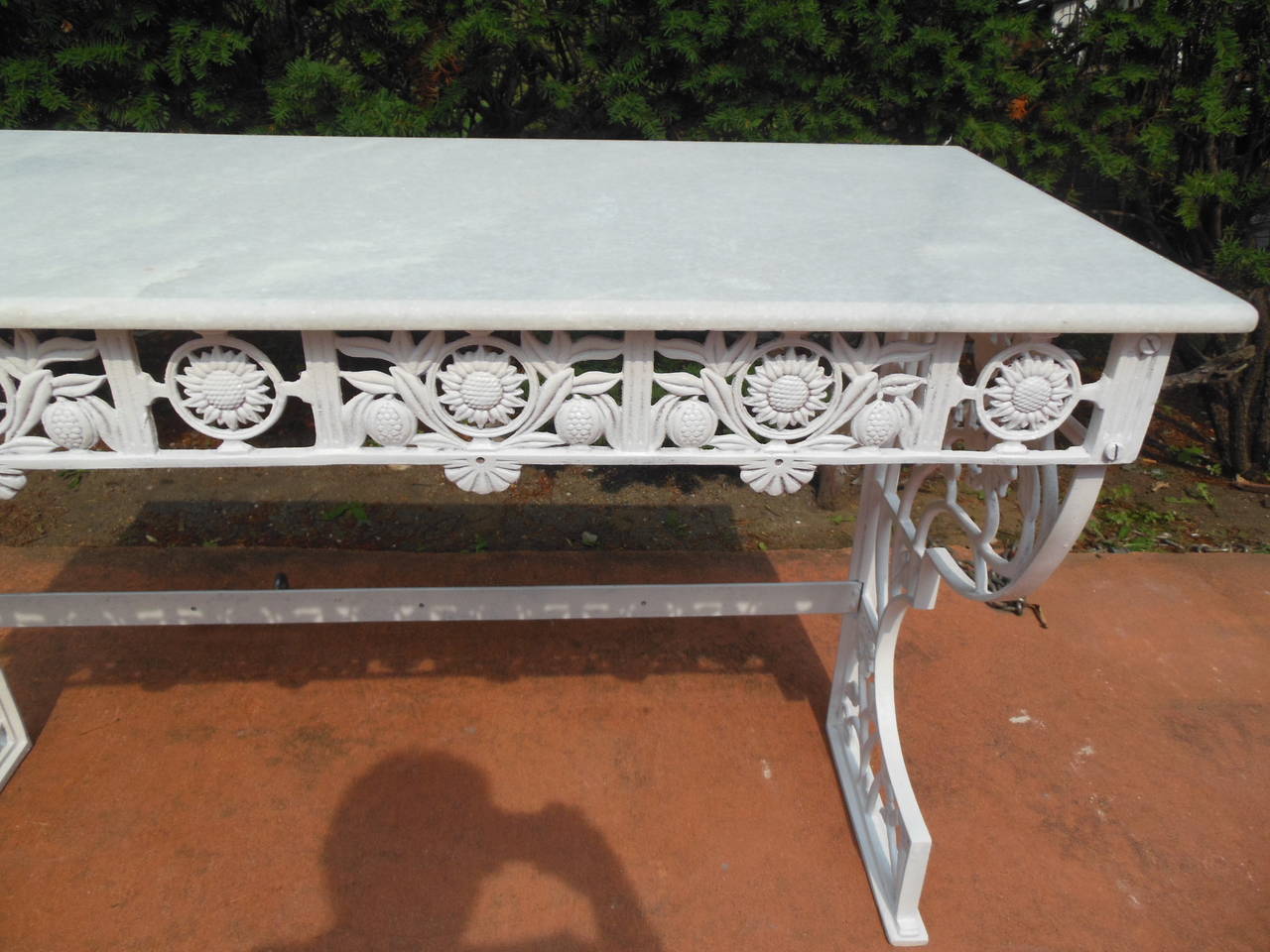Vintage Console Table with Sunflowers, Marble Top in the Aesthetic Taste In Excellent Condition In Long Island, NY