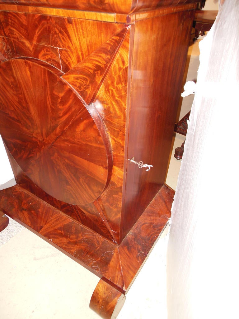 American Classical Mahogany Marble Top Cabinet In Good Condition In Long Island, NY