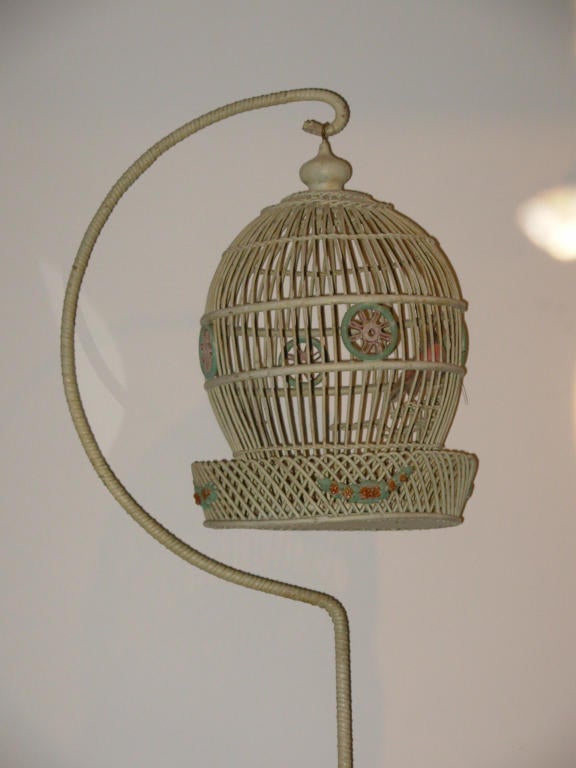 pedestal bird cage