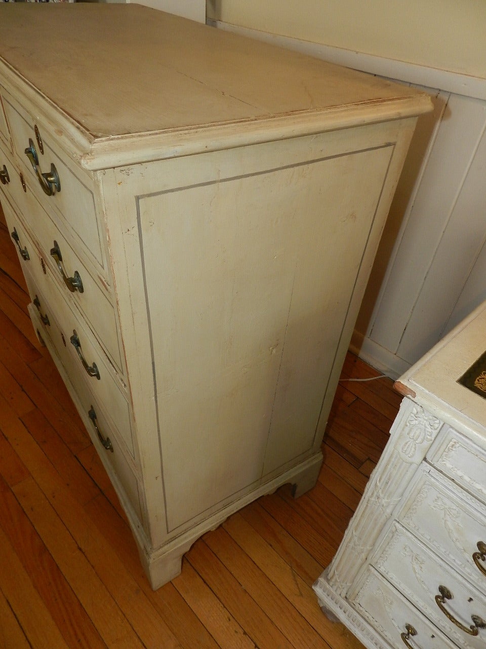 Antique Pine Chest of Drawers 1