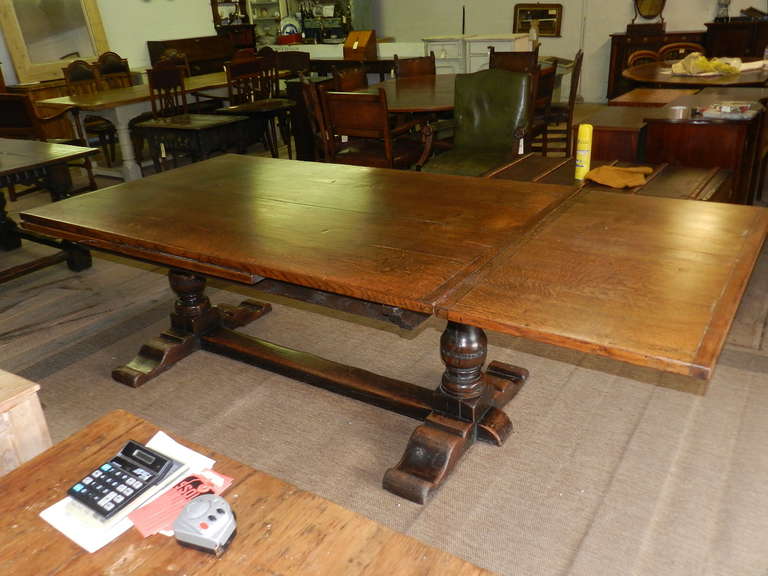 Jacobean Oak Draw Leaf Dining Table