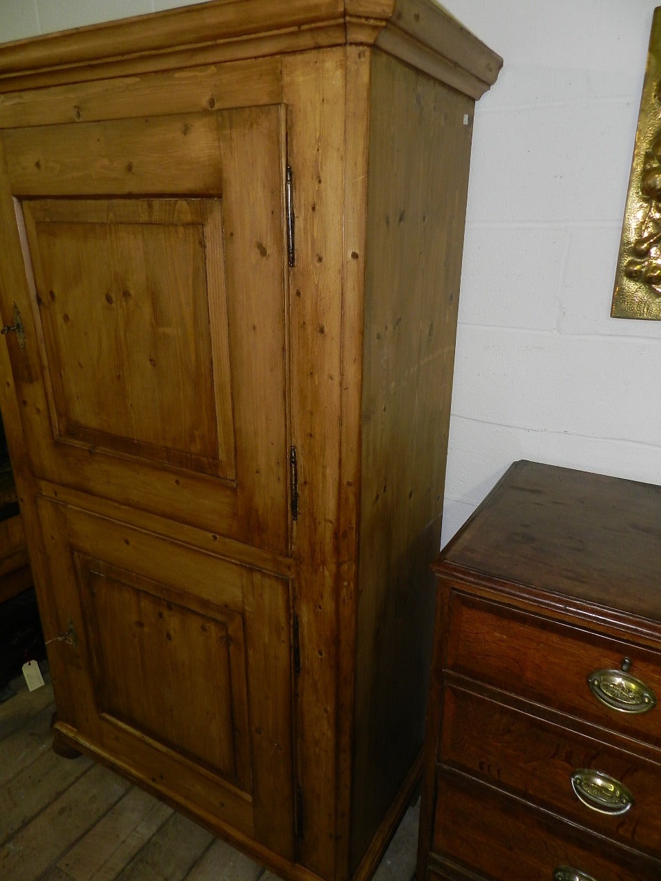 Late 19th Century Antique Pine Cupboard