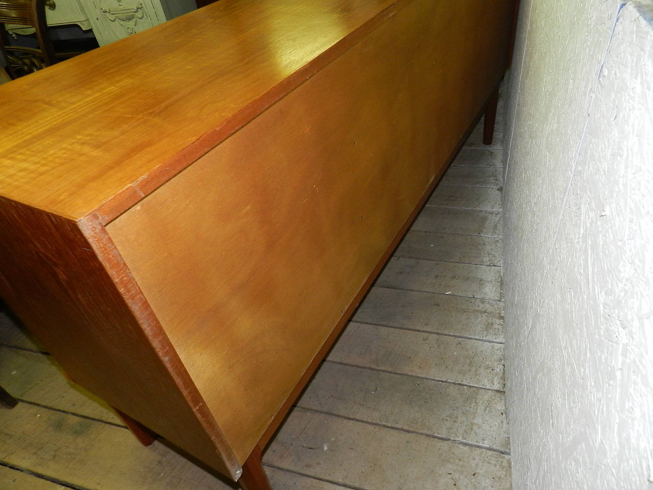 Mid-Century Laurel Concave Fronted Sideboard 4