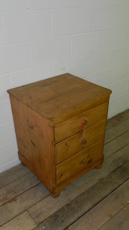 Antique Pine Chest of Drawers