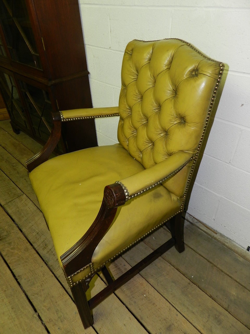 Great Britain (UK) Mahogany and Leather Desk Chair