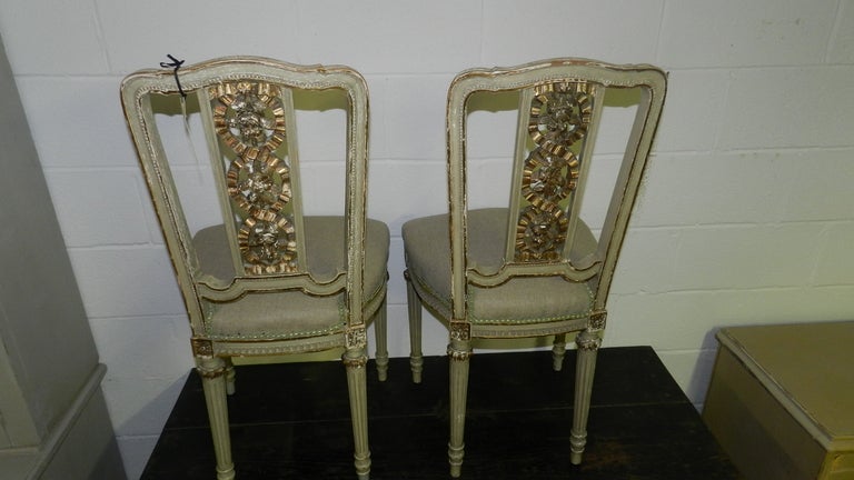 A Pair of Original Painted French Chairs In Good Condition In Millwood, VA