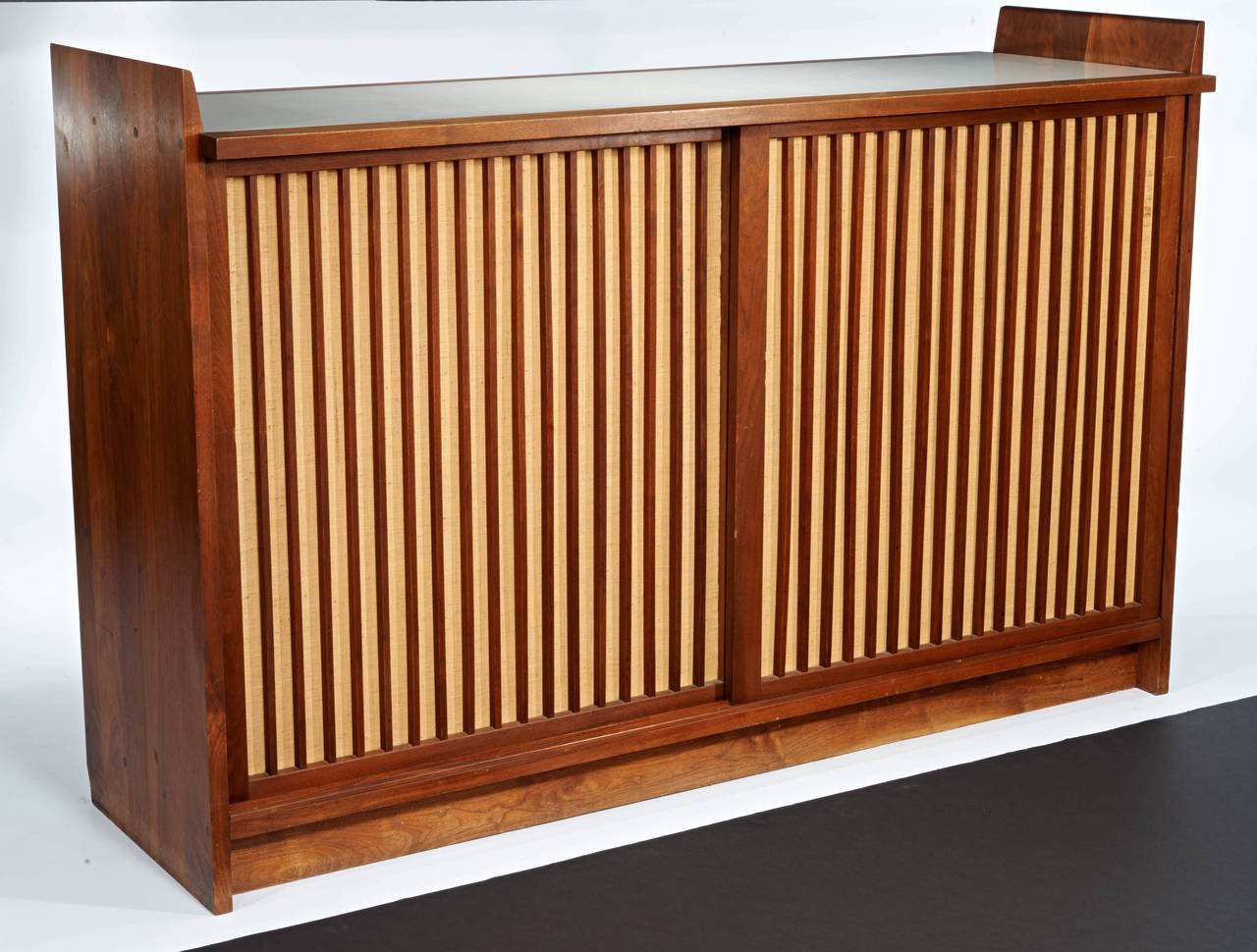 20th Century George Nakashima Dry Bar with Pandanus Front For Sale