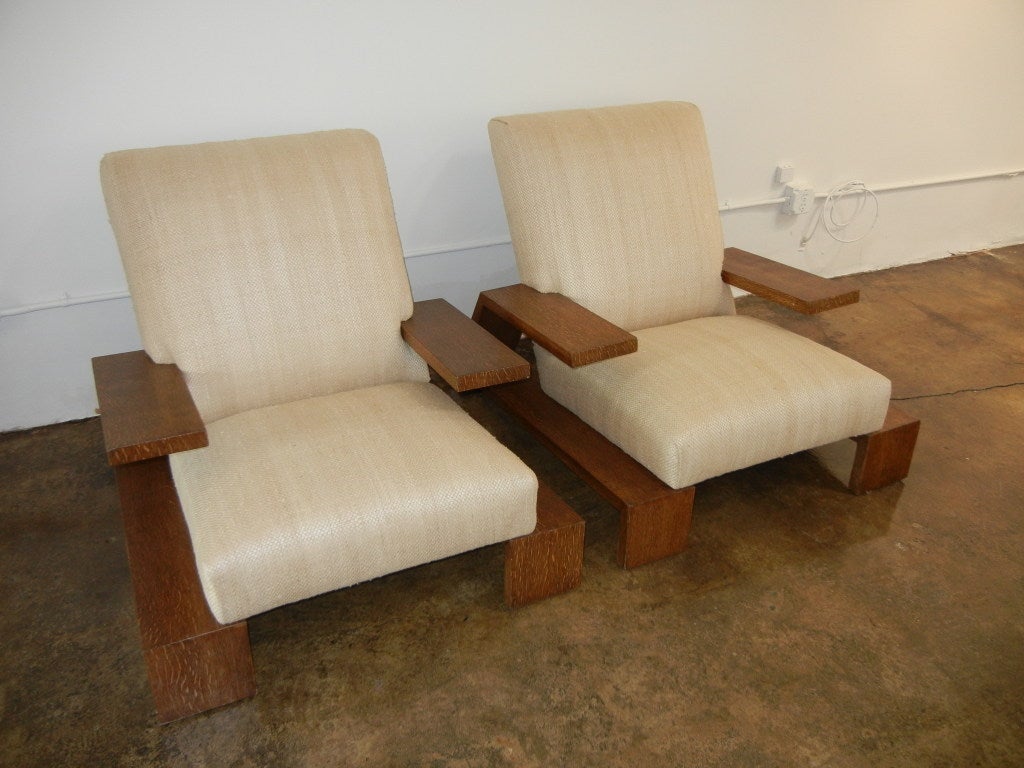 Designed for the Hotel Llao Llao in Patagonia 1937. Restored in a natural silk.
Original finish. Provenance accompanies.