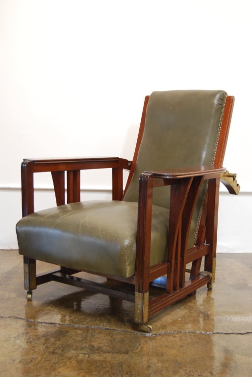Gustave Serrurier-Bovy Adjustable Lounge Chair