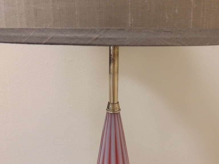 Mid-Century Modern Seguso Table Lamps in Opalescent Pink Glass For Sale