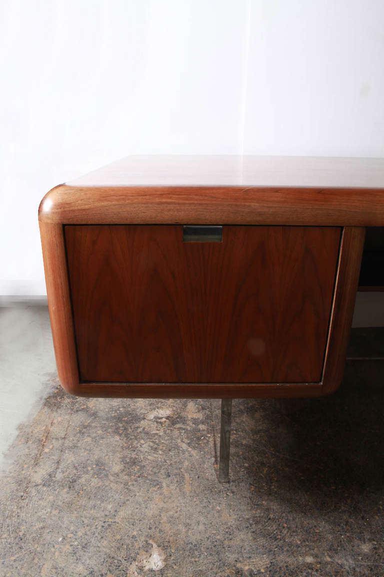Mid-20th Century Walnut and Lucite Desk For Sale