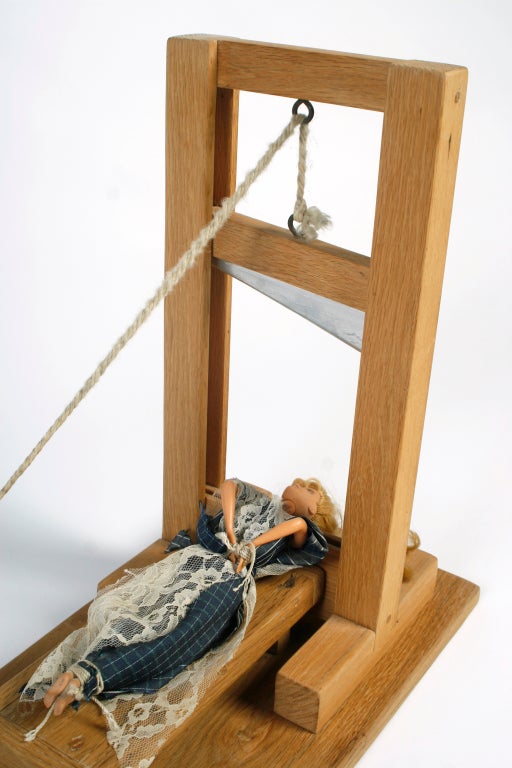 chanel guillotine