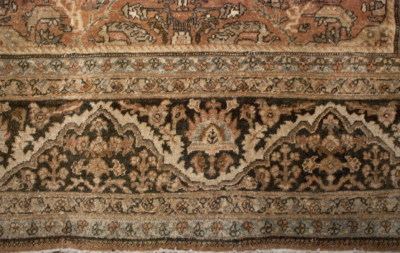 Early 20th Century Mahal Sultanabad Rug In Excellent Condition For Sale In Chicago, IL