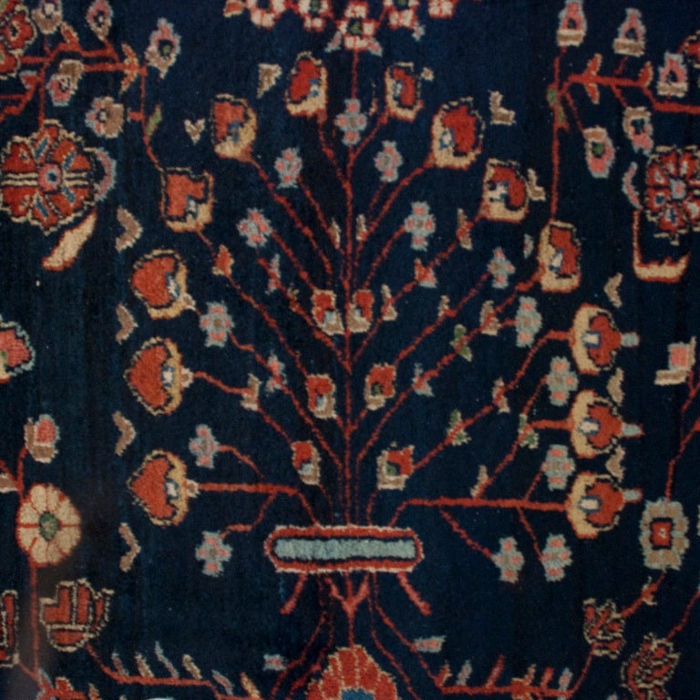 Tintura vegetale Tappeto Saruk Mahajan dei primi del Novecento in vendita