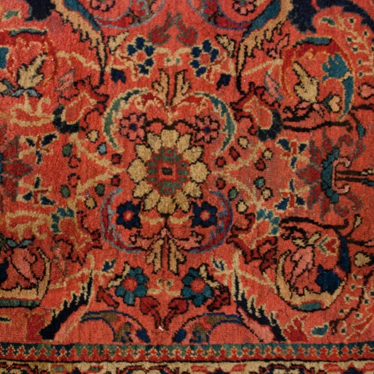 Vegetable Dyed Early 20th Century Mahal Carpet, 9' x 12'6