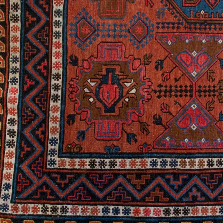 Early 20th Century Russian Kilim Carpet In Excellent Condition In Chicago, IL