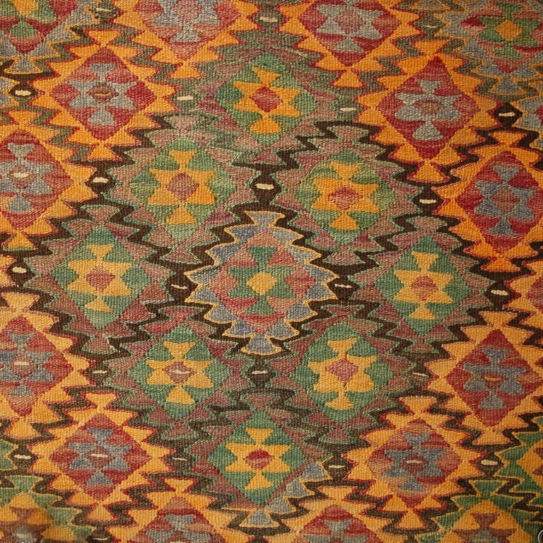 Early 20th Century Persian Qazvin Kilim Runner In Excellent Condition In Chicago, IL