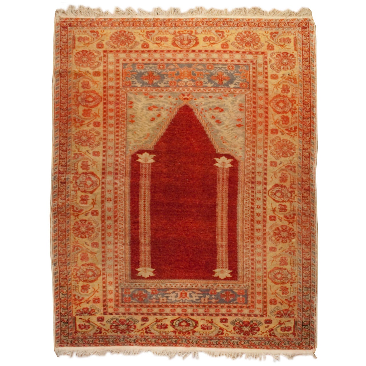 Early 20th Century Oushak Prayer Rug For Sale