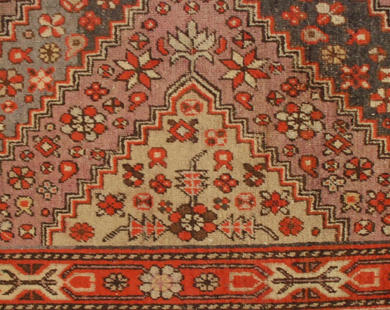 Early 20th Century Samarkand Rug In Excellent Condition For Sale In Chicago, IL