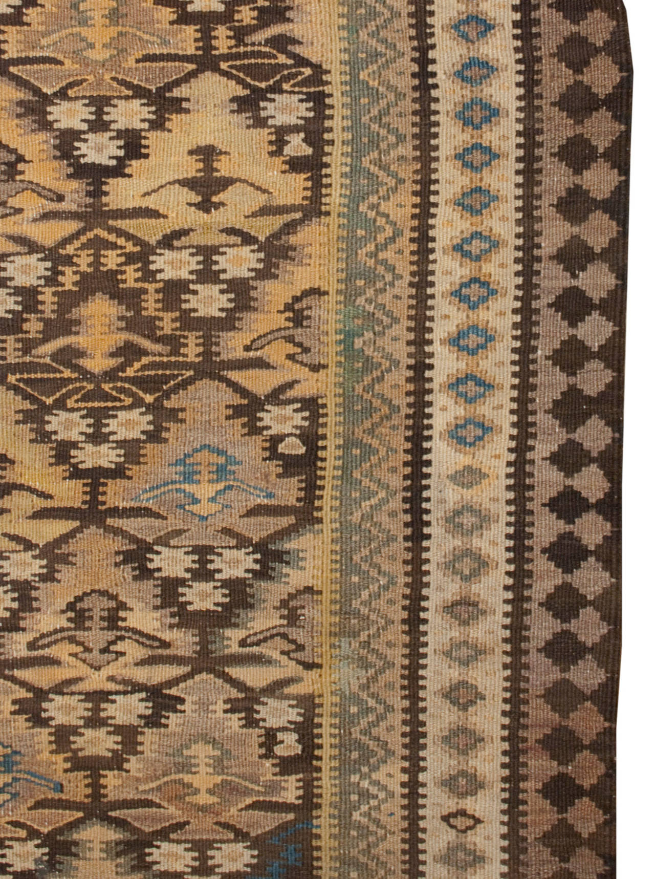 Kilim Corridore kilim Qazvin dei primi del Novecento in vendita