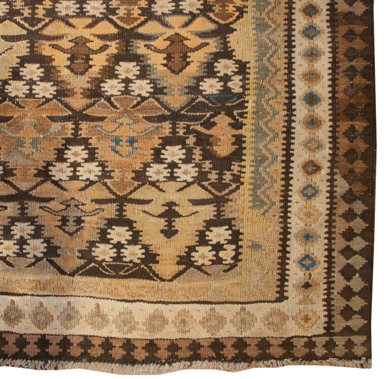 Tintura vegetale Corridore kilim Qazvin dei primi del Novecento in vendita
