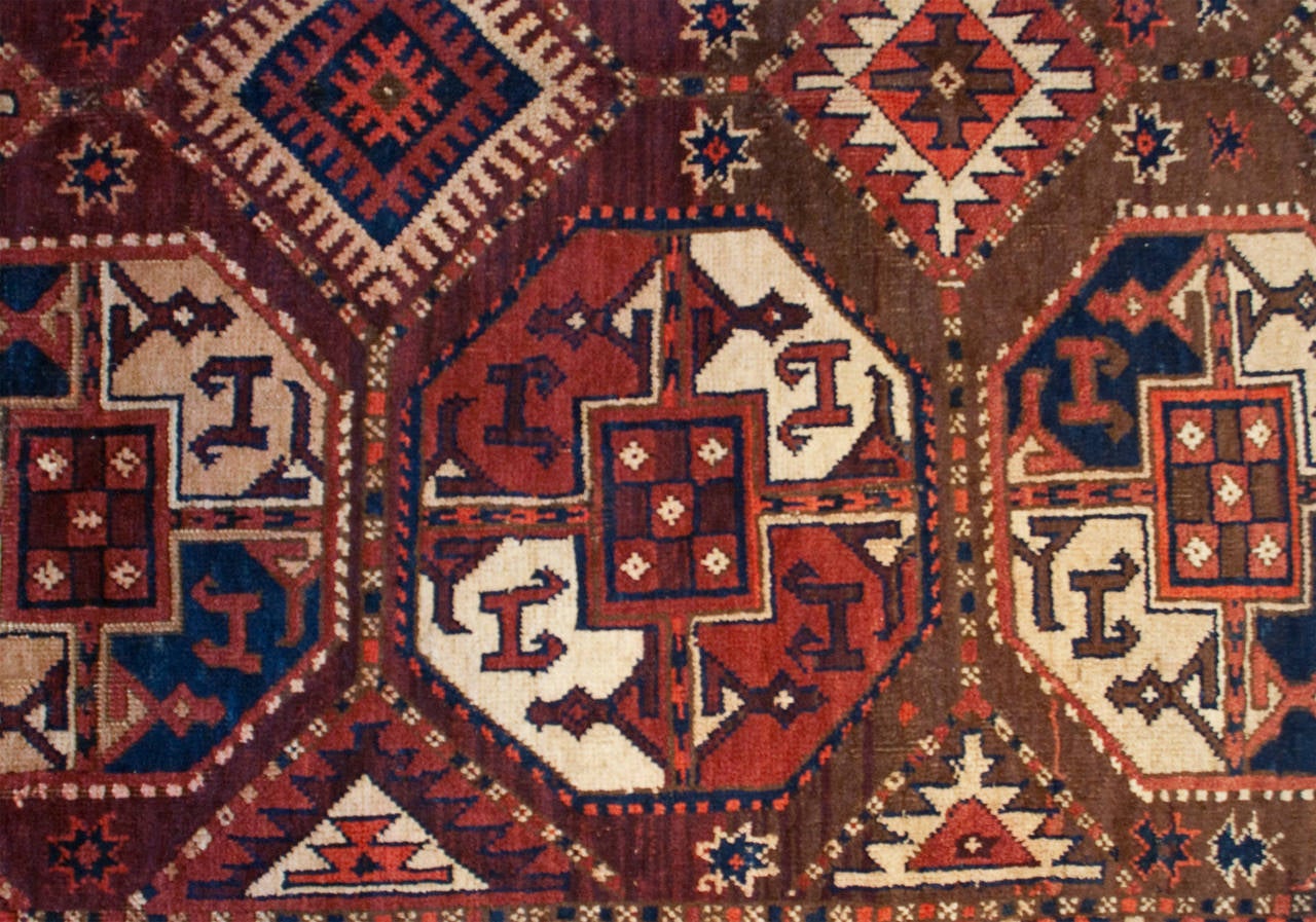 Mid-20th Century Early 20th Century Turkmen Rug For Sale