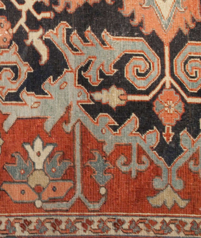 Wool 19th Century Persian Serapi Rug For Sale