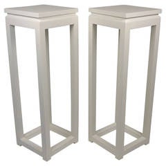 Retro Pair of Midcentury Ming Dynasty Style White Lacquered Pedestals, 1960s