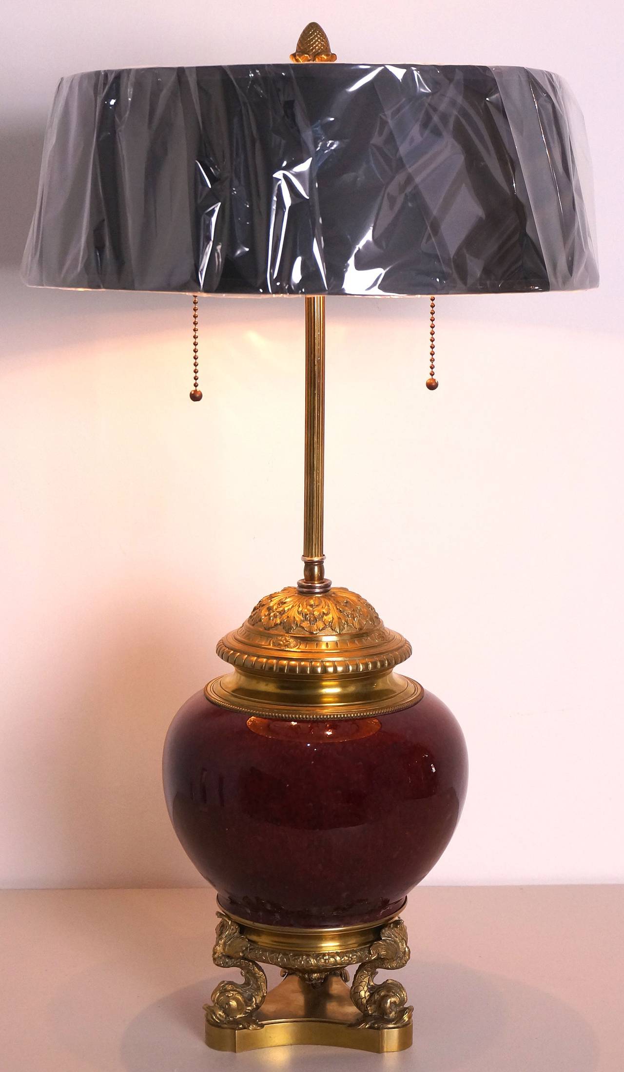Louis XVI Style Bronze Bouillotte Lamp with a Sang De Boeuf Vase, France For Sale 4