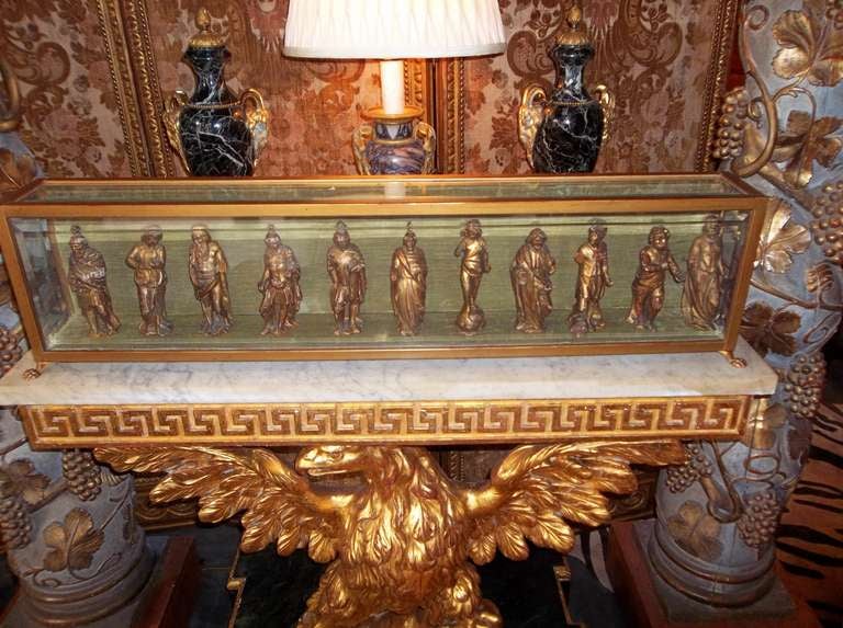 Carved Giltwood Grand Tour Classical Figures In Good Condition In Nashville, TN
