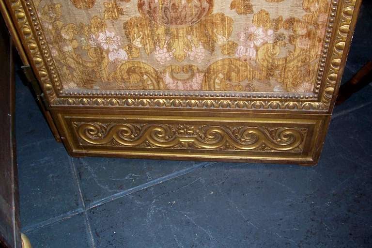 19th Century Italian or French Louis XVI Style Giltwood Screen in Cut Silk Velvet