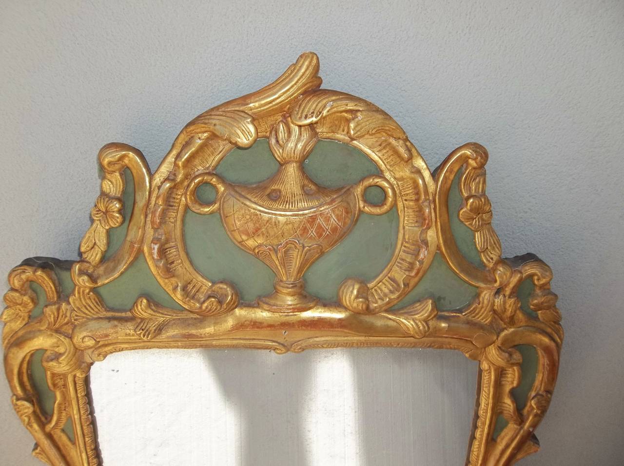 The sides indicate previous shades of green at some point. Most likely re-painted and re-gilt (water gilt) in the late 19th or early 20th century. Warp to crest (see photo). The plate with substantial diamond dust throughout the entire plate and