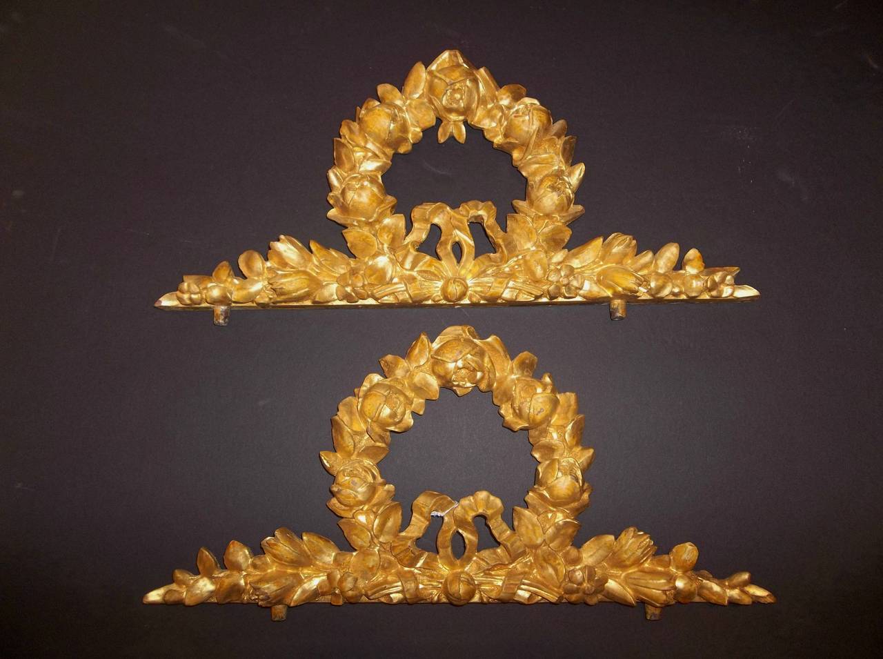 Pair of Louis XVI Style Carved Giltwood Fragments of Floral and Laurel Wreath 4