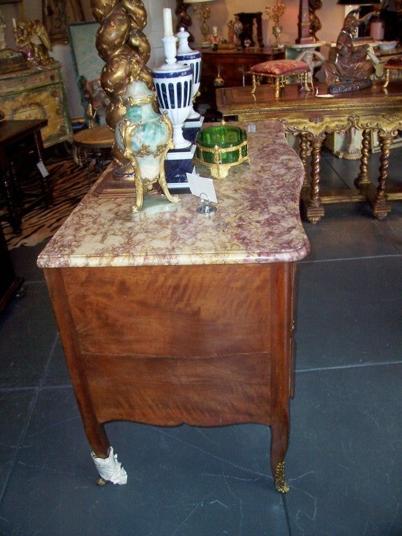 Large Louis  XV Serpentine Shape Period Commode For Sale 10